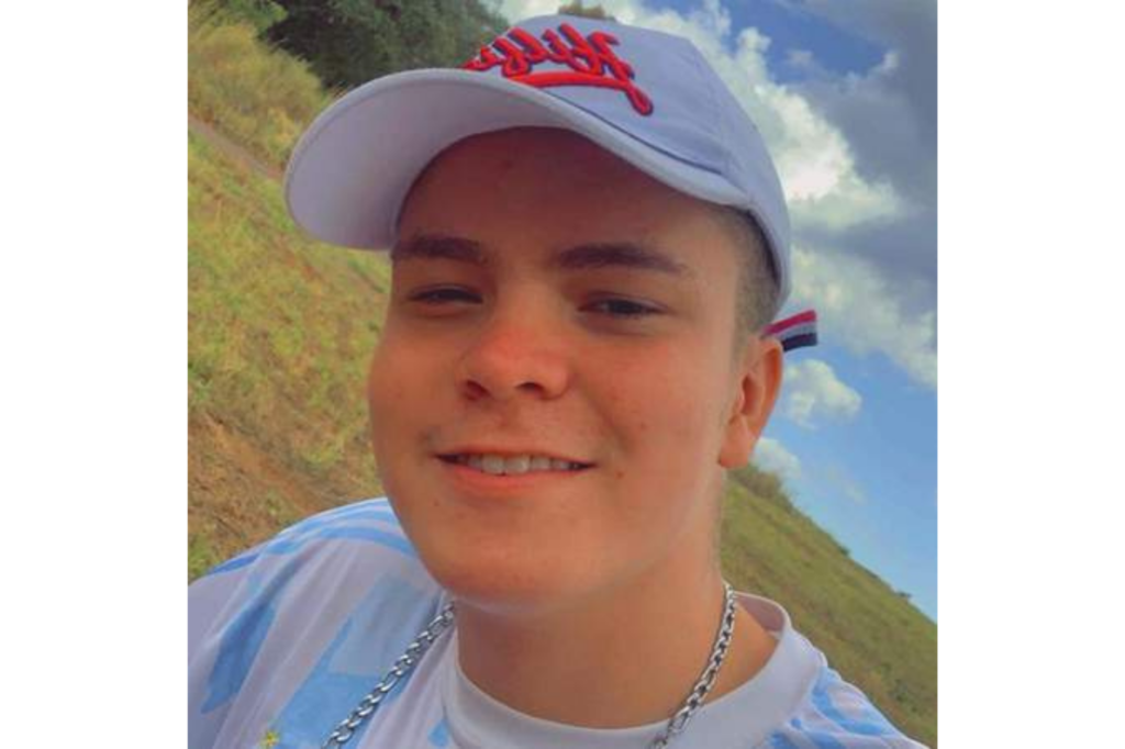 6dcec5dc400ad11aade2fcd52626f73c24c8e516-1