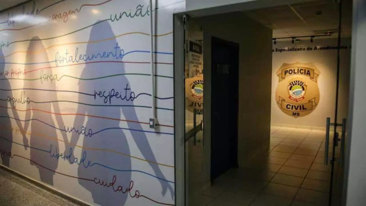 DEAM-fotoHenrique-Arakaki-midiamax-13