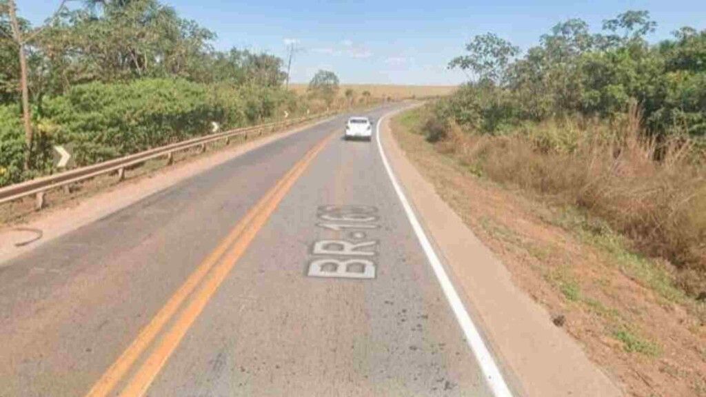 carreta-pega-fogo-br-163-pessoas-carbonizadas (1)