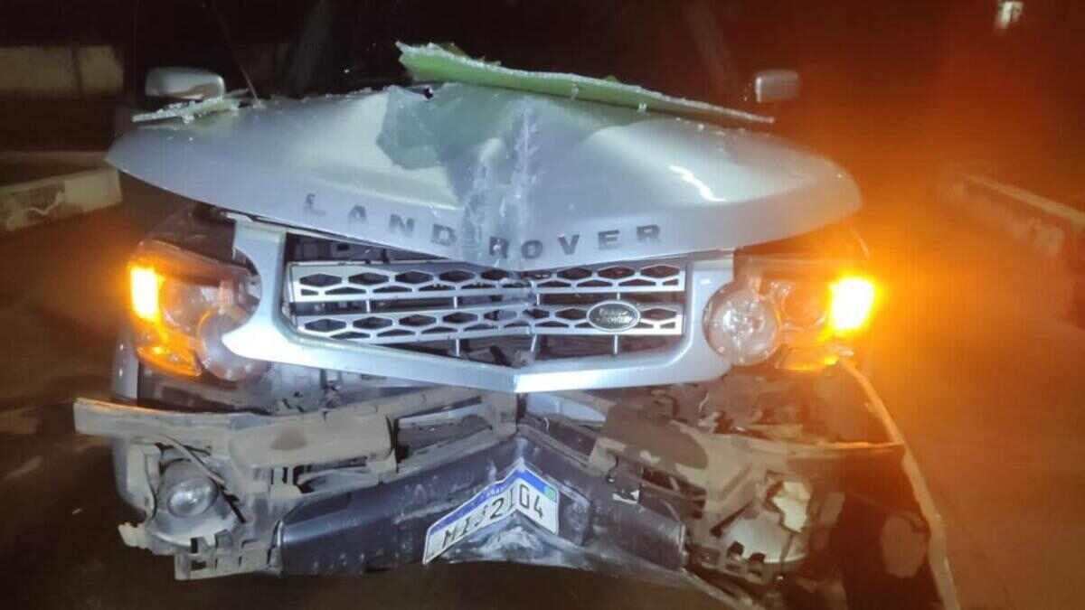 land-rover-bate-prefeitura (1)