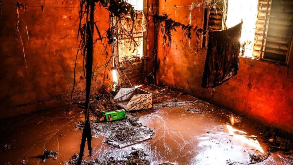 casa-destruida_alicce-5 (1)