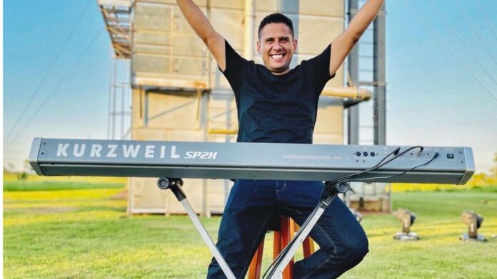 MixCollage-13-Feb-2025-07-37-AM-3279