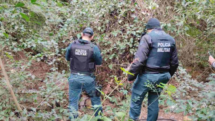 Corpo-cachoeirinha (1)