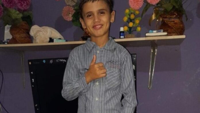 MixCollage-08-Jul-2025-05-25-AM-5574 (2)