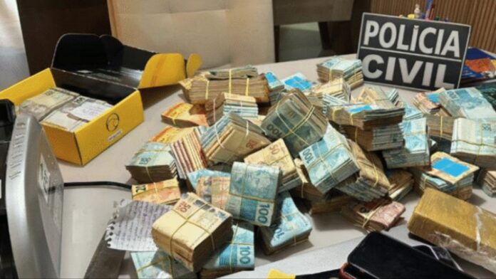 MixCollage-03-Dec-2025-08-51-AM-5252 (1)