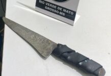 Polícia Militar prende homem por ameaçar a própria irmã com faca em Rio Verde