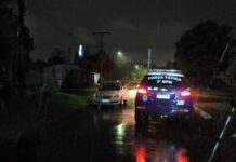 Suspeito de furtar Corsa morre ao apontar arma para policiais